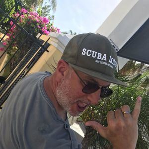 Meet your Posher, Howard